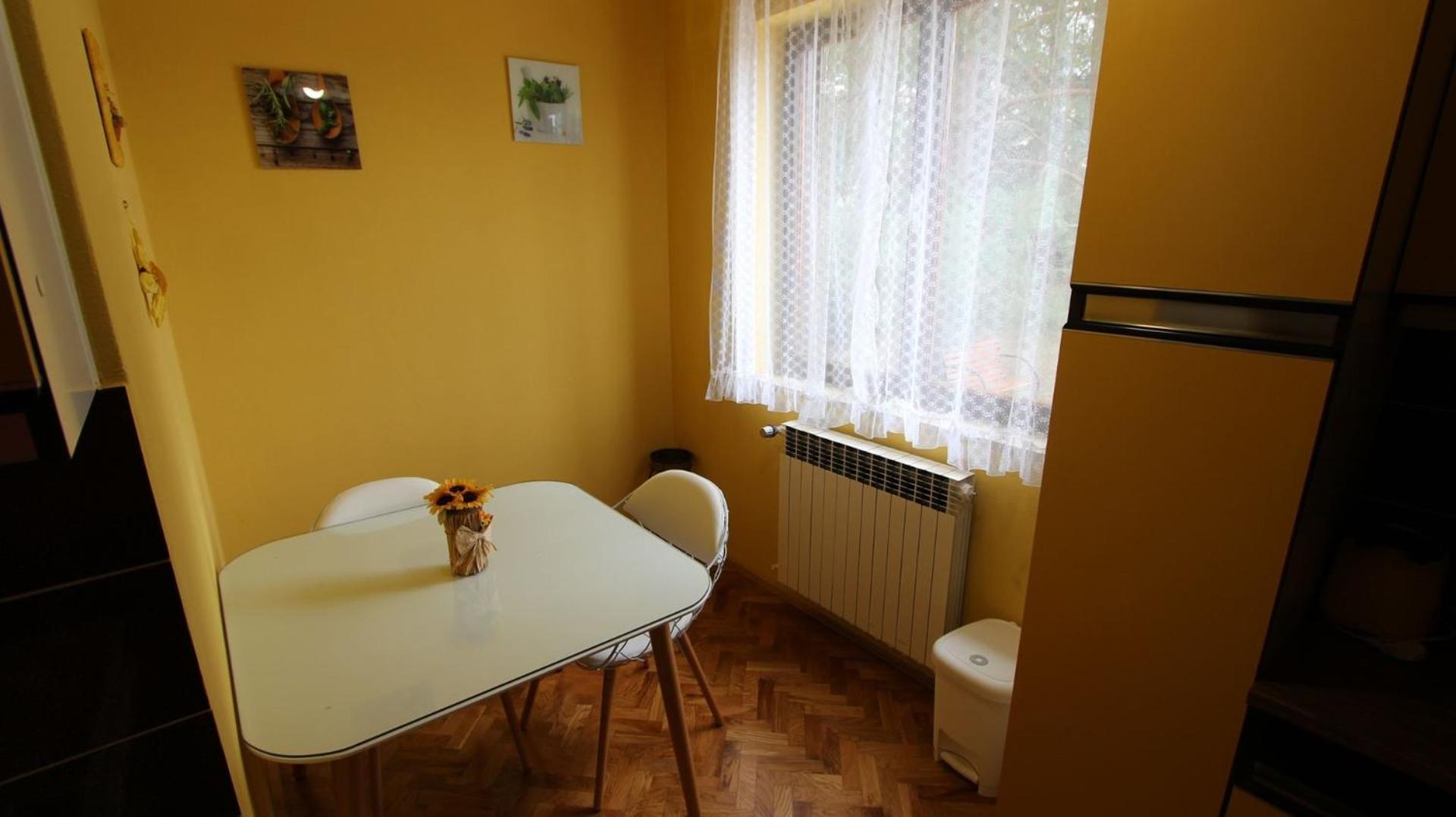 Apartment Studio Ljutic Malinska Buitenkant foto